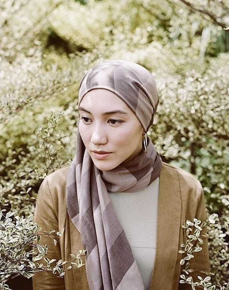 uniqlo collection hijabs